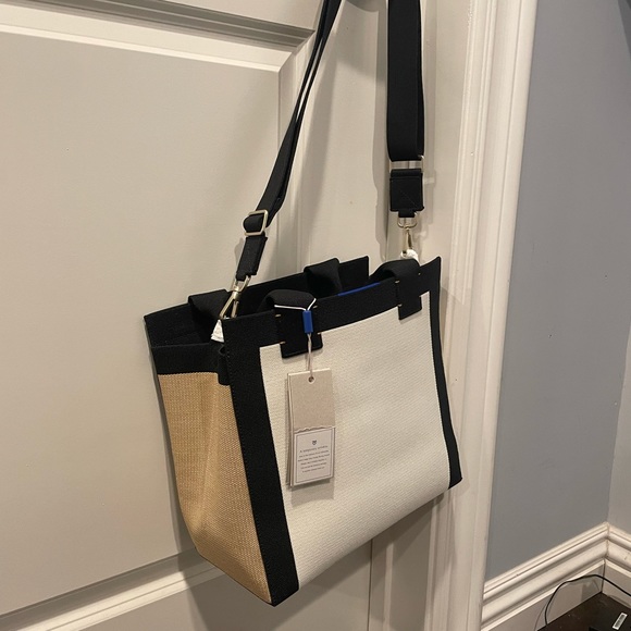 Rothy’s The Handbag Piano Keys - Picture 3 of 4